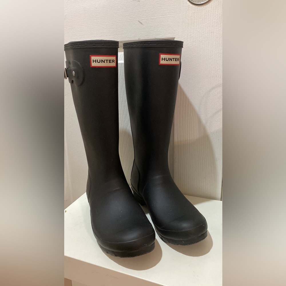 Matte Black Hunter Boots